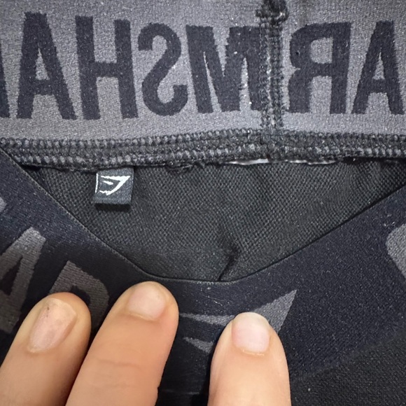 GUC Gym shark leggings,black - Picture 6 of 9